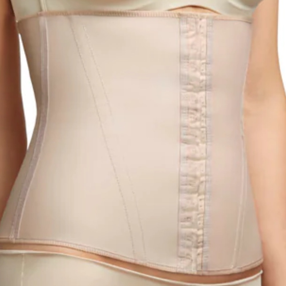 Squeem Back Closure Waist Cincher, Size Medium
